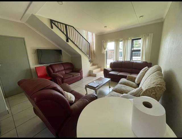 3 BEDROOM HOUSE FOR SALE IN ALBERTSDAL